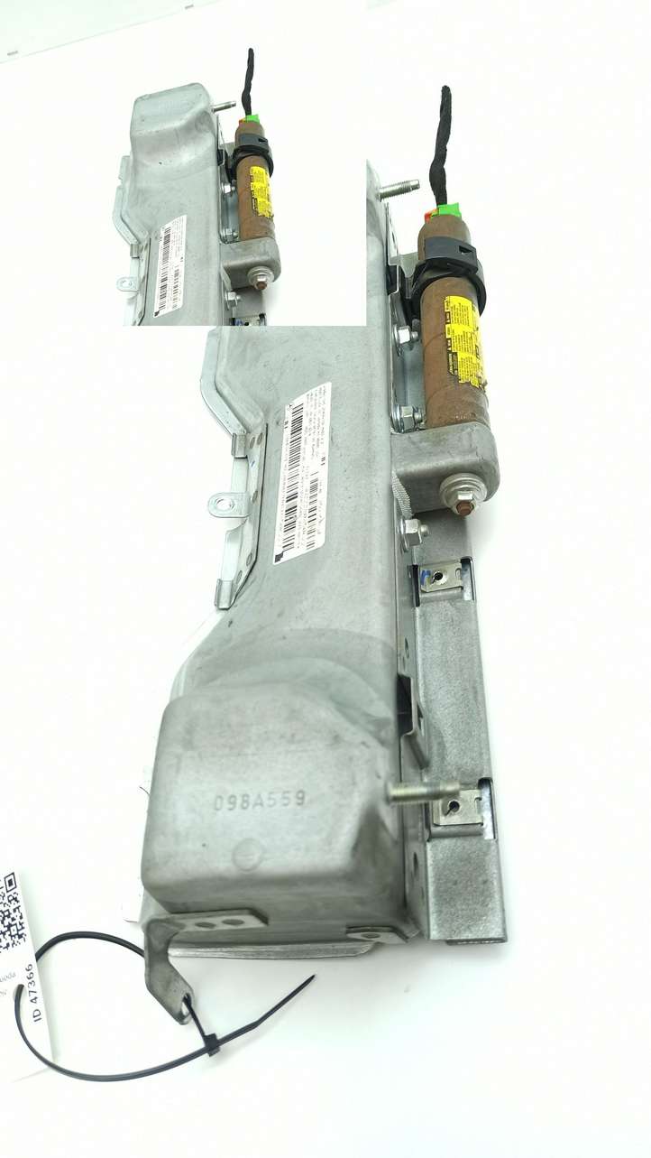 Mercedes-Benz C W204 (2007 - 2014)  2048601902 Подушка безопастности колен