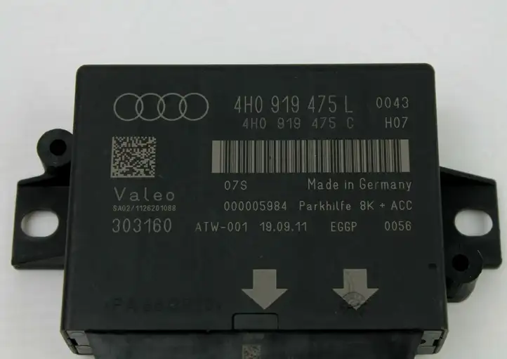 Audi A8 S8 D4 4H (2010 - 2014) 4H0919475L Блок управления парктрониками — фото 4