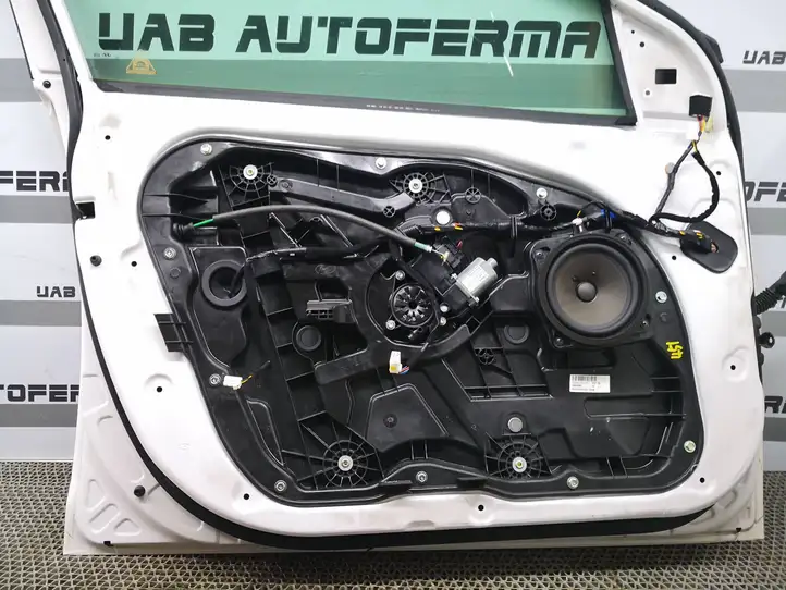 Hyundai i40 (2015 - ) Дверь — фото 3