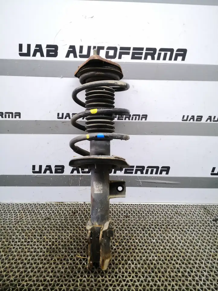 Hyundai i30 (2012 - 2015) 54650A6300 Передняя стойка амортизатора — фото 1