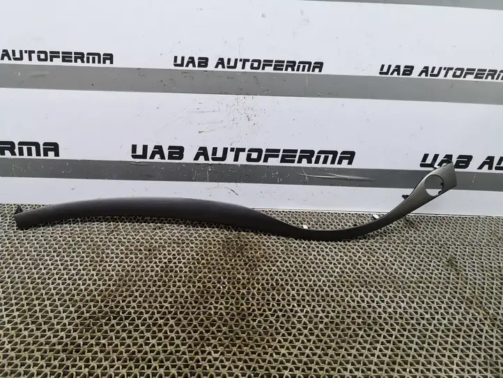 Hyundai i40 (2015 - ) U09F933810 Декоративная планка — фото 1