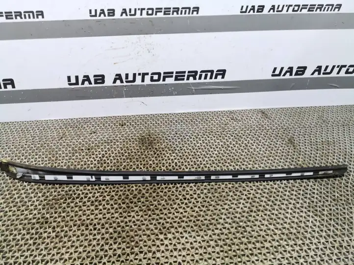 Hyundai i40 (2015 - ) 861323Z000 Накладка стоек лобового стекла — фото 3