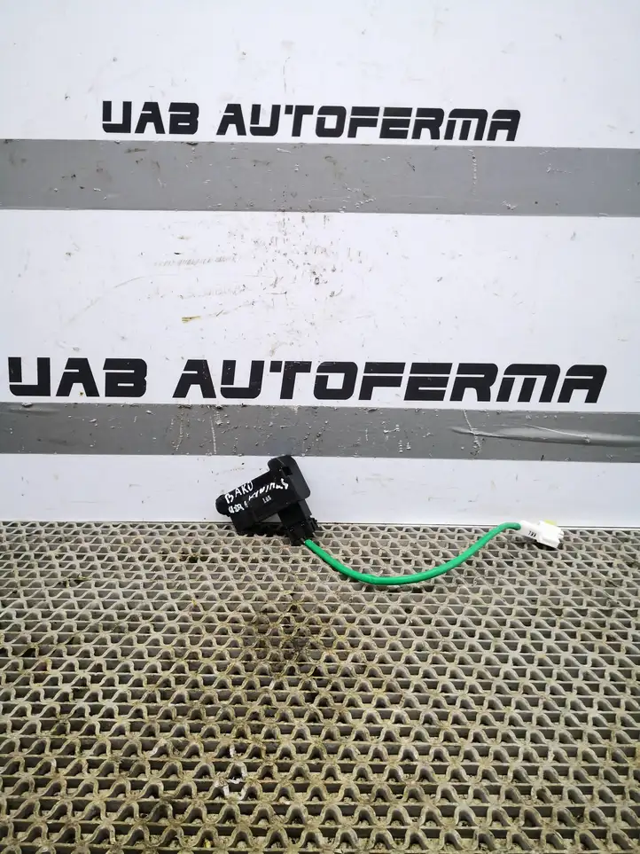 Hyundai i40 (2015 - ) Замок крышки топливного бака — фото 1