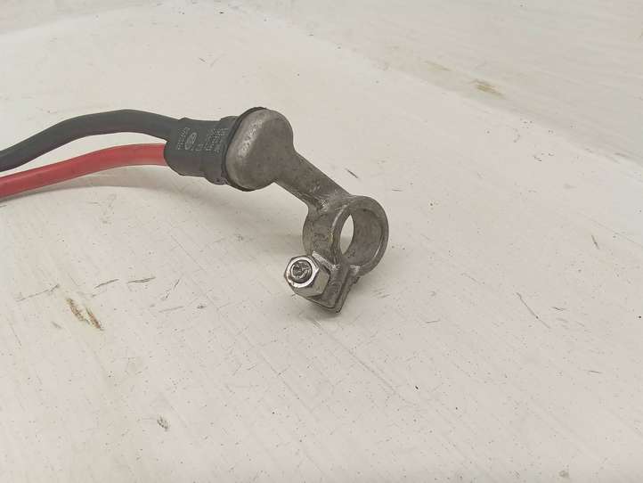 Volkswagen Tiguan (2011 - 2016)  5N0971220F Плюсовый провод (аккумулятора)