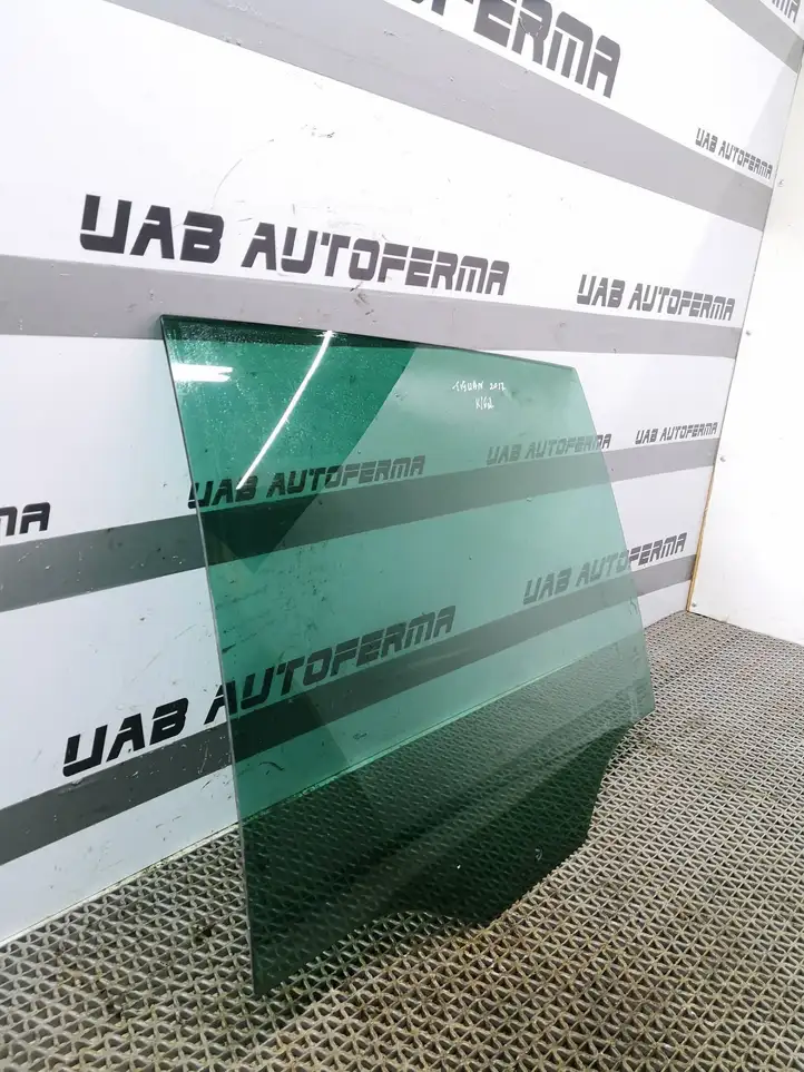 Volkswagen Tiguan (2016 - 2020) 5NA845025A Стекло задней двери — фото 4