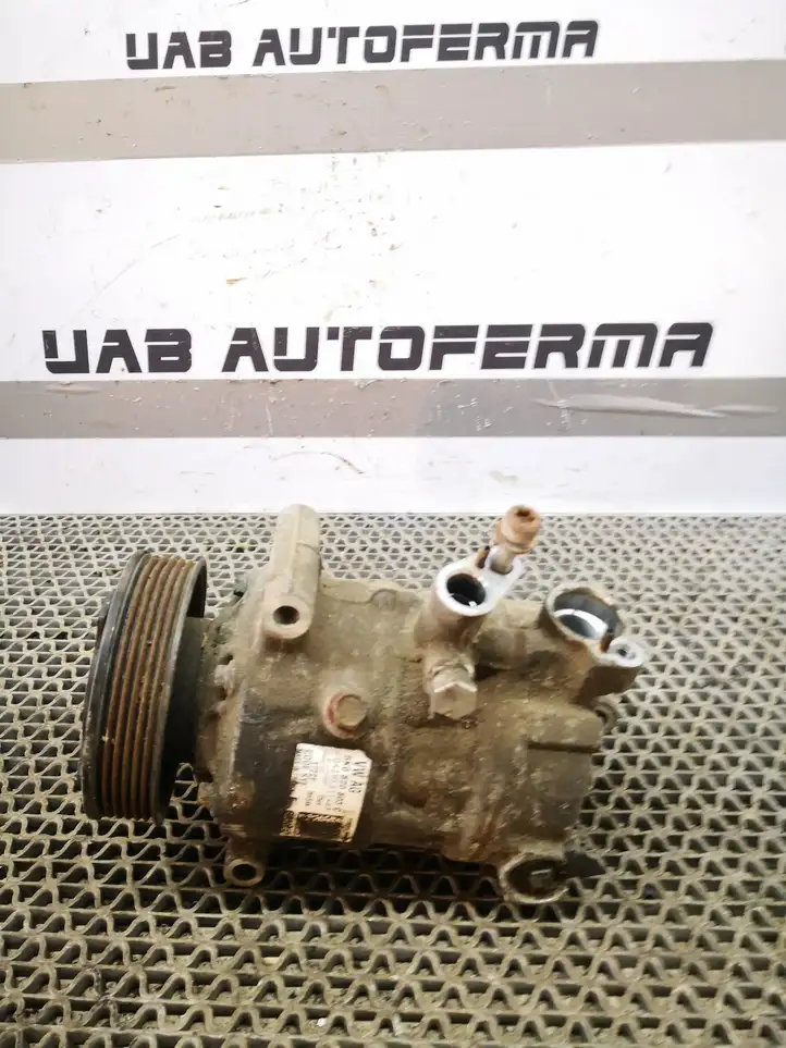 Seat Ibiza IV (6J,6P) (2008 - 2017) 5K0820803C Компрессор (насос) кондиционера воздуха — фото 1