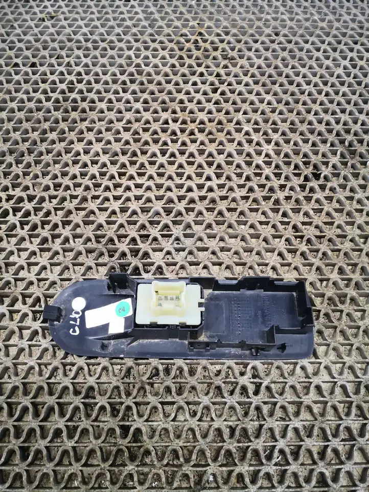 Renault Clio IV (2012 - 2019) 809603634R Кнопка стеклоподъемников — фото 7