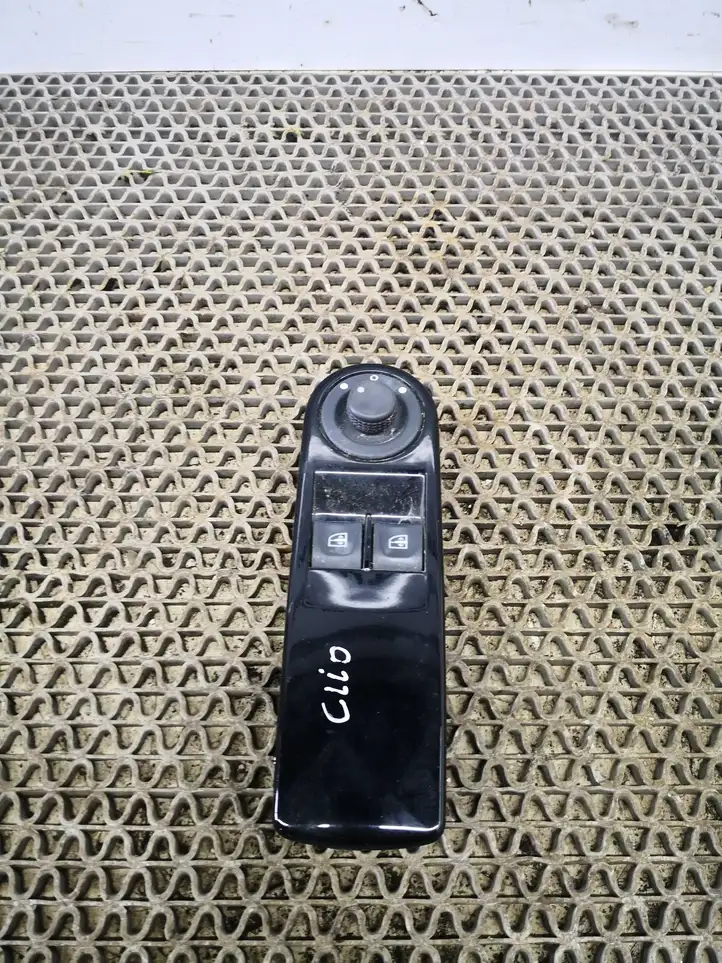 Renault Clio IV (2012 - 2019) 809612367R Кнопка стеклоподъемников — фото 5