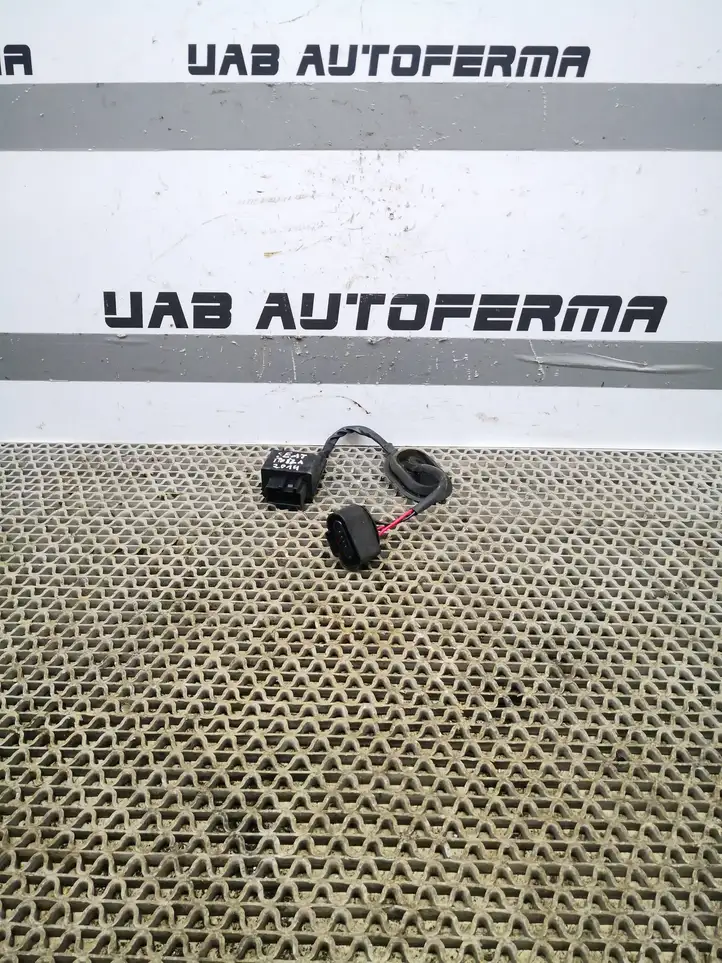 Seat Ibiza IV (6J,6P) (2008 - 2017) 6Q0971905 Реле насоса горючего — фото 1