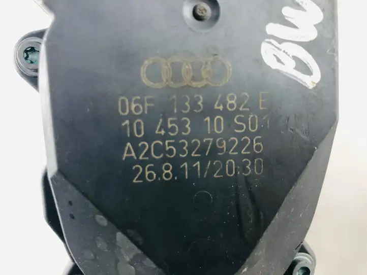 Audi A3/S3 8P (2004 - 2008) 06F133482E Дроссельная заслонка — фото 2