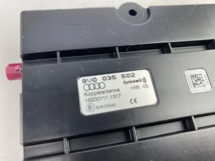 Audi A3/S3 8V (2012 - 2016) 8V0035502 Блок GSM — фото 4