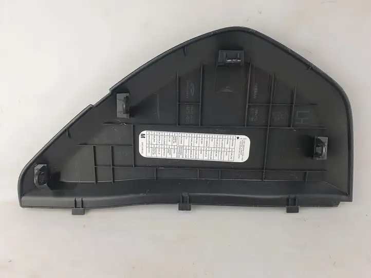 Nissan X-Trail T32 (2014 - 2021) 684994CE0A Декоративная планка — фото 2