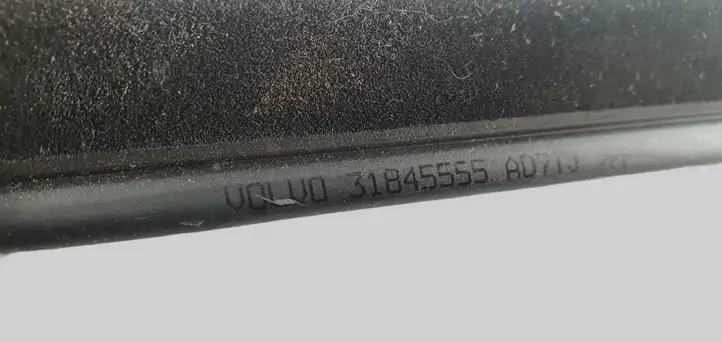 Volvo XC90 (2014 - 2019) 31845555 Накладка стекла двери — фото 3