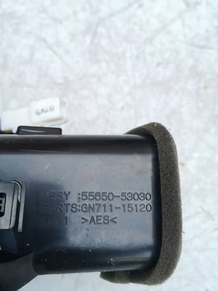 Lexus IS 220D-250-350 (2005 - 2010) 5565053030 Боковой воздушный дефлектор — фото 3