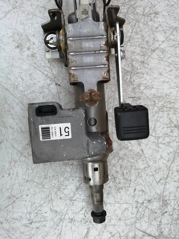 Lexus IS 220D-250-350 (2005 - 2010) 450202217 Блокиратор руля — фото 3