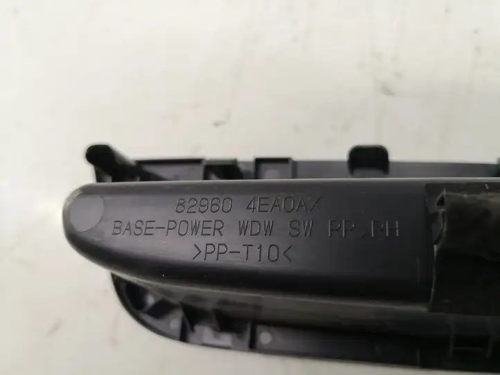 Nissan Qashqai (2013 - 2017) 829604EA0AX Блок кнопок стеклоподъемников — фото 2