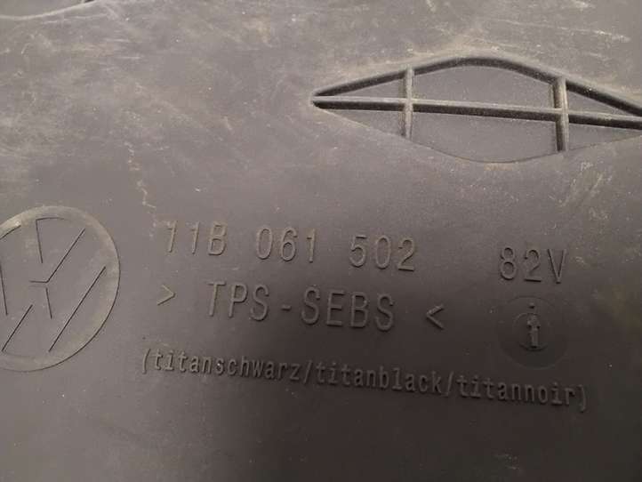 Volkswagen ID.4 (2020 - )  11B061502 Комплект автомобильного коврика