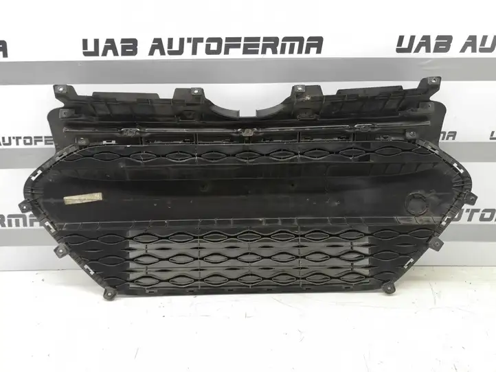 Hyundai i10 (2013 - 2016) 86569B9000 Верхняя решетка радиатора — фото 2