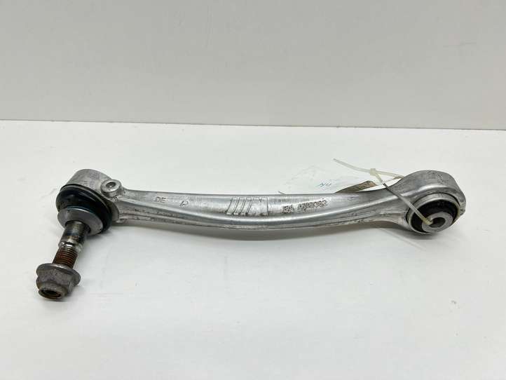 BMW M4 G82 G83 (2020 - )  8095658 Задний поворотный кулак (ступица, цапфа)