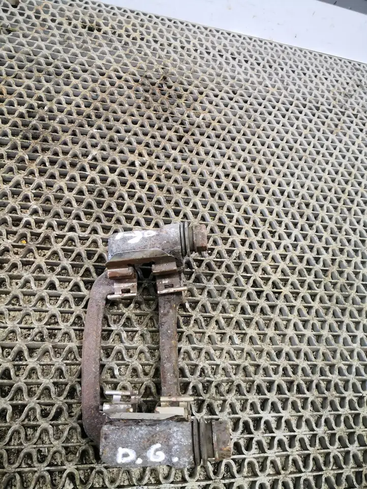 Hyundai i30 (2012 - 2015) Скоба заднего тормозного суппорта — фото 5