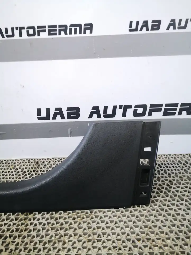 Renault Captur (2013 - 2020) 769515797R Внутренняя отделка переднего порога — фото 4