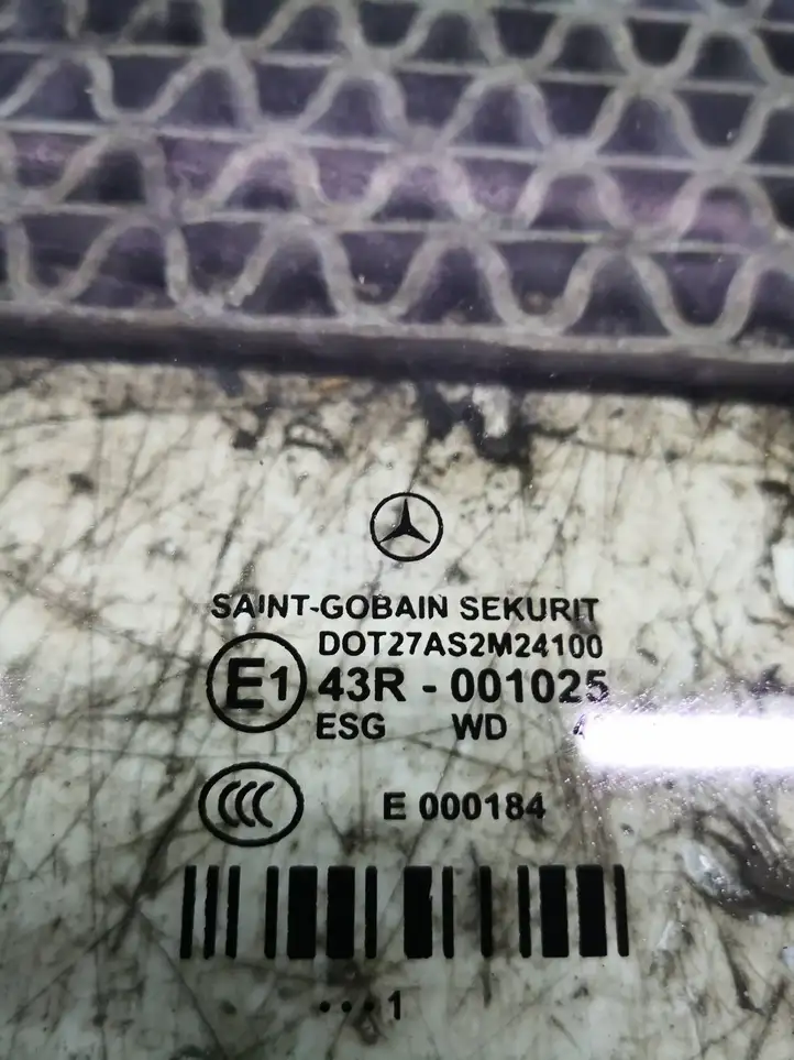 Mercedes-Benz E W212 (2009 - 2016) 43R001025 Стекло задней двери — фото 2