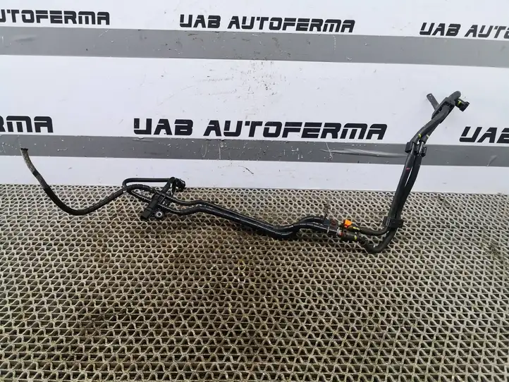 Hyundai i30 (2012 - 2015) 31339A6900 Трубка топливной системы — фото 1