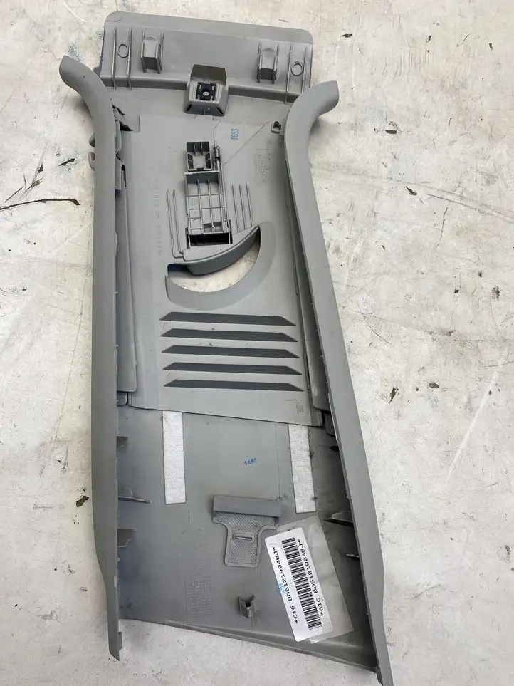 Volkswagen Tiguan (2011 - 2016) 5N0867244B Верхняя обшивка стойки B — фото 4