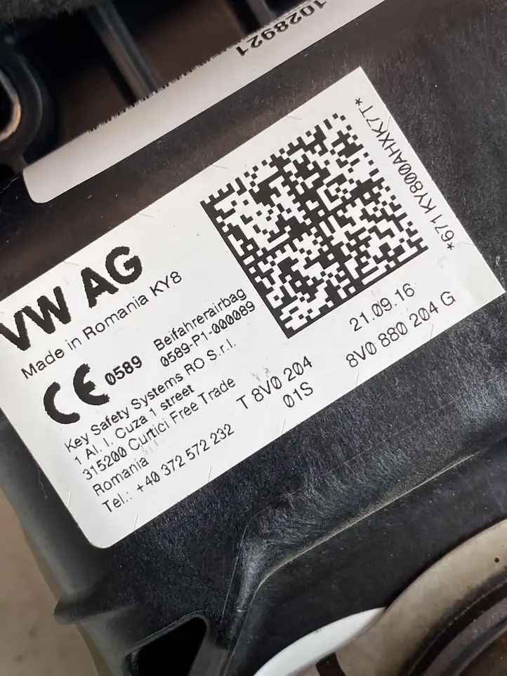 Skoda Octavia Mk3 (5E) (2013 - 2019) 8V0880204G Подушка безопасности пассажира — фото 4
