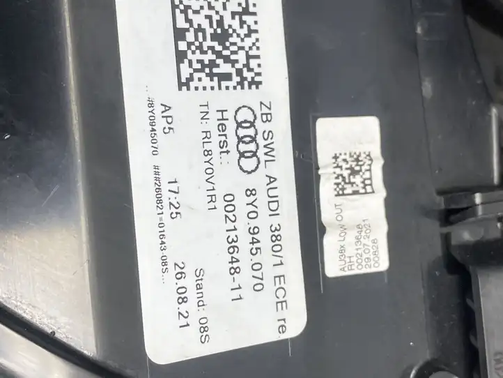 Audi A3/S3 8Y (2020 - ) 8Y0945070 Комплект задних фонарей — фото 6