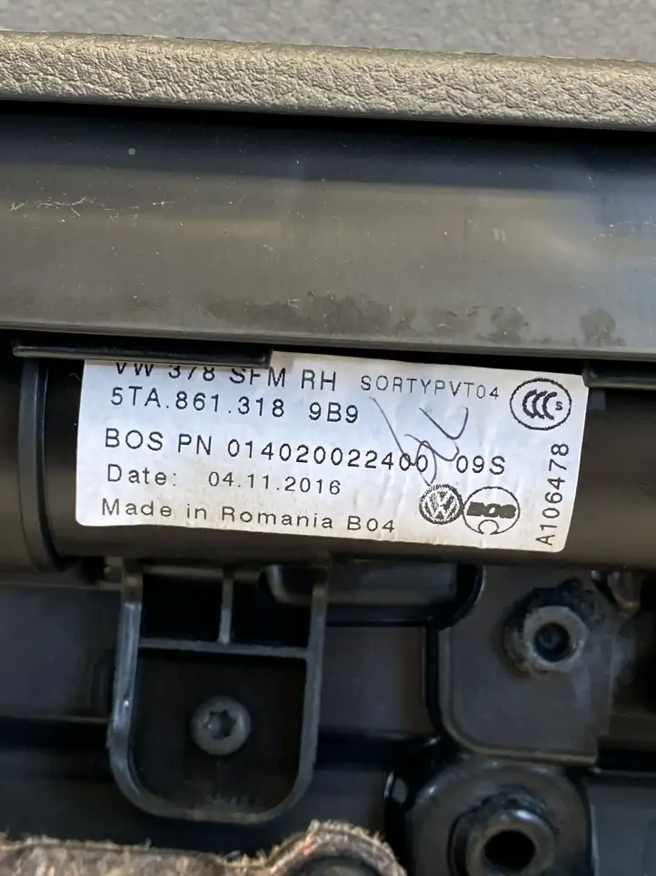 Volkswagen Touran III (2016 - ) 5TA867212 Обшивка задней двери — фото 8