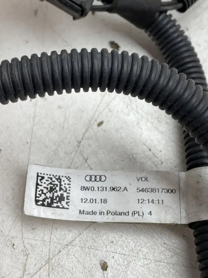 Audi A4 S4 B9 (2015 - 2019) 8W0131962A Трубка подачи AdBlue — фото 4