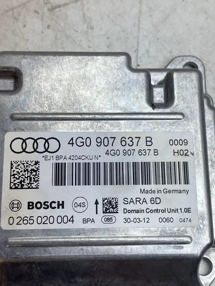 Audi A6 C7 (2011 - 2014) 4G0907637B Блок управления ESP — фото 4