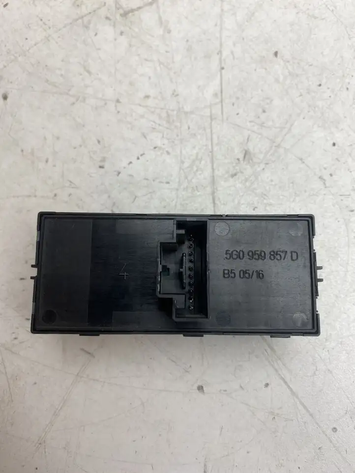 Volkswagen Golf VII (2013 - 2019) 5G0959857D Блок кнопок стеклоподъемников — фото 2