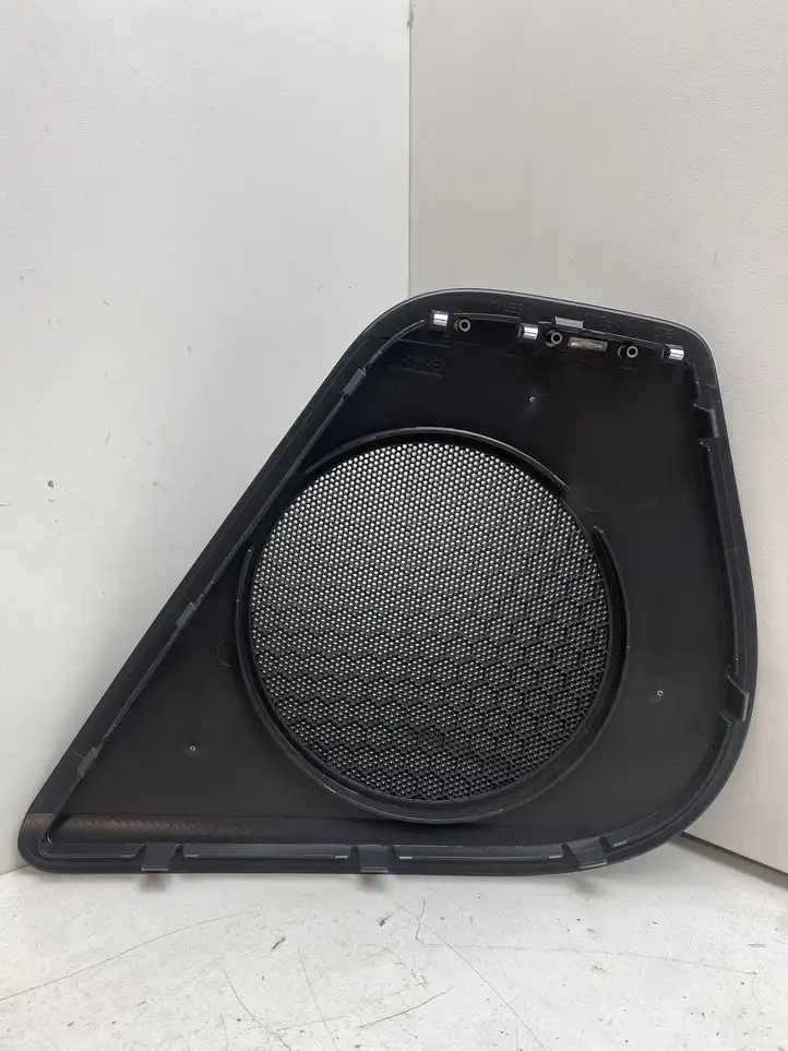 Audi A6 C7 (2011 - 2014) 4G0035436A Накладка динамика задней двери — фото 2