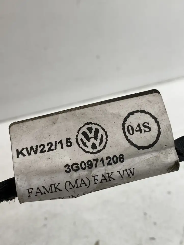 Volkswagen PASSAT B7 (2011 - 2014) 3G0971206 Прочая электропроводка — фото 3