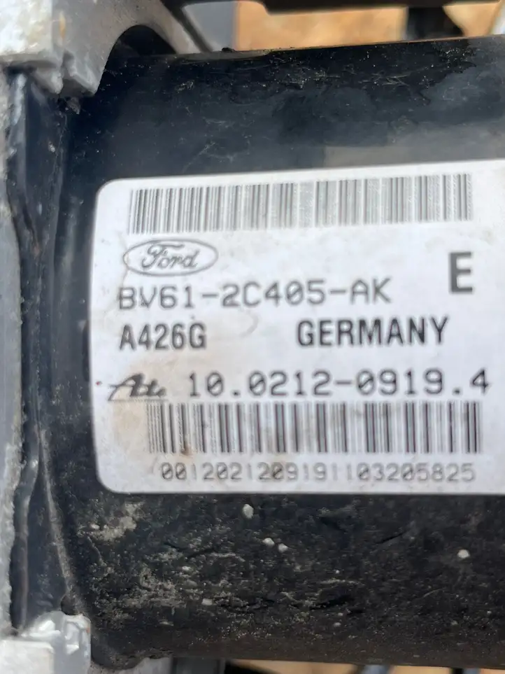 Ford Focus (2011 - 2015) BV612C405AK ABS блок — фото 4