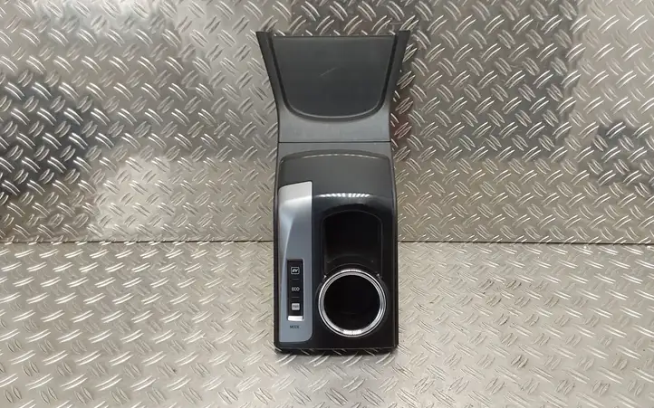 Toyota Prius+ (ZVW40) (2011 - 2018) 5883947050 Другая деталь консоли (туннеля) — фото 2