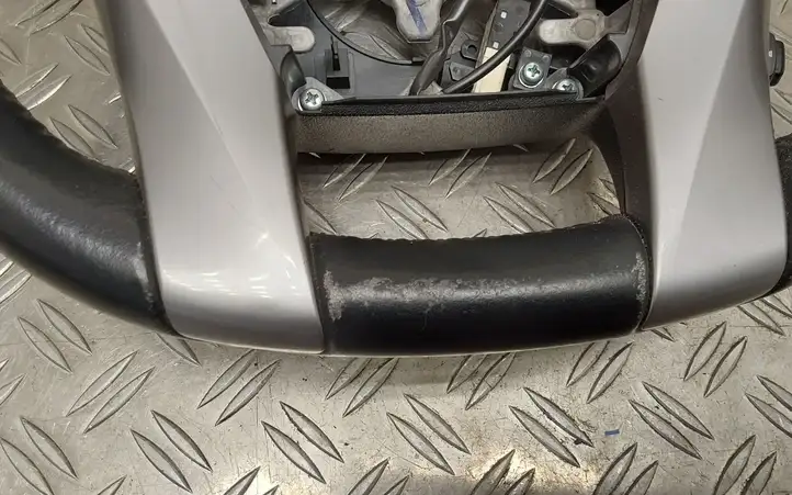 Toyota Prius+ (ZVW40) (2011 - 2018) Руль — фото 2