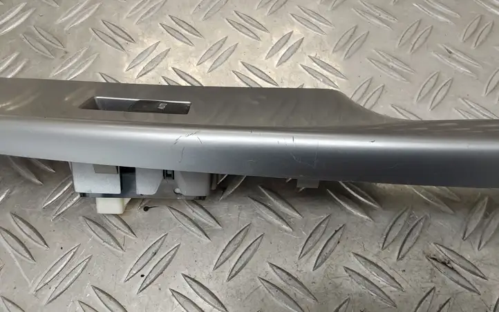 Toyota Prius+ (ZVW40) (2011 - 2018) 7423147160 Блок кнопок стеклоподъемников — фото 2
