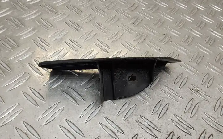 Toyota Prius+ (ZVW40) (2011 - 2018) 6563147060 Отделка заднего порога — фото 2