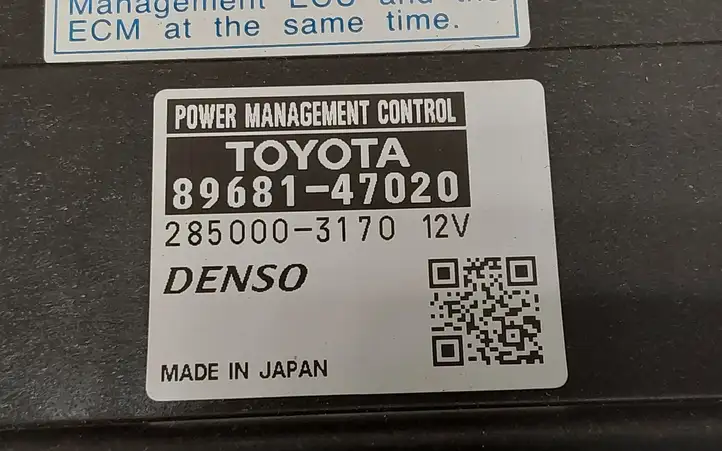 Toyota Prius+ (ZVW40) (2011 - 2018) 8968147020 Блок управления двигателем (ECU) — фото 2