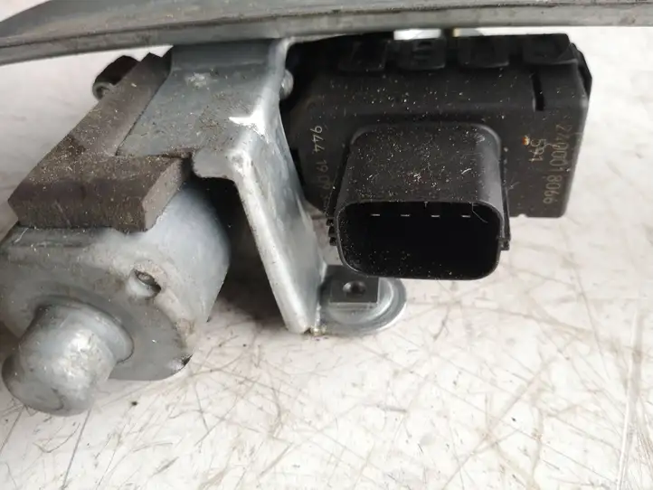 Ford Mondeo Mk III (2000 - 2007) 0130821772 Стеклоподъемник задней двери — фото 3
