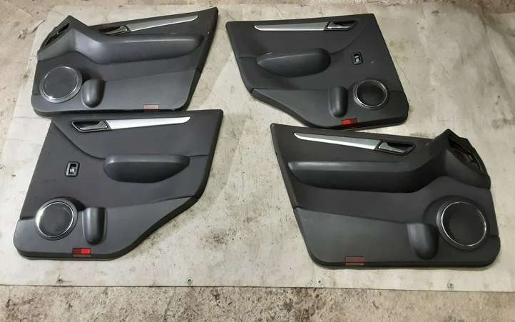 Mercedes-Benz B-class W245 (2005 - 2008)   Комплект отделки дверей
