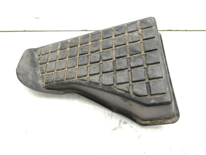 Toyota Avensis T250 (2003 - 2006)  5819205030 Опора ноги
