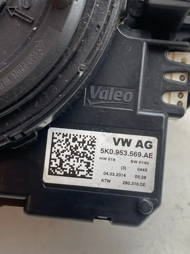 Volkswagen Caddy (2010 - 2015) 5K0953569AE Контактное кольцо SRS — фото 7