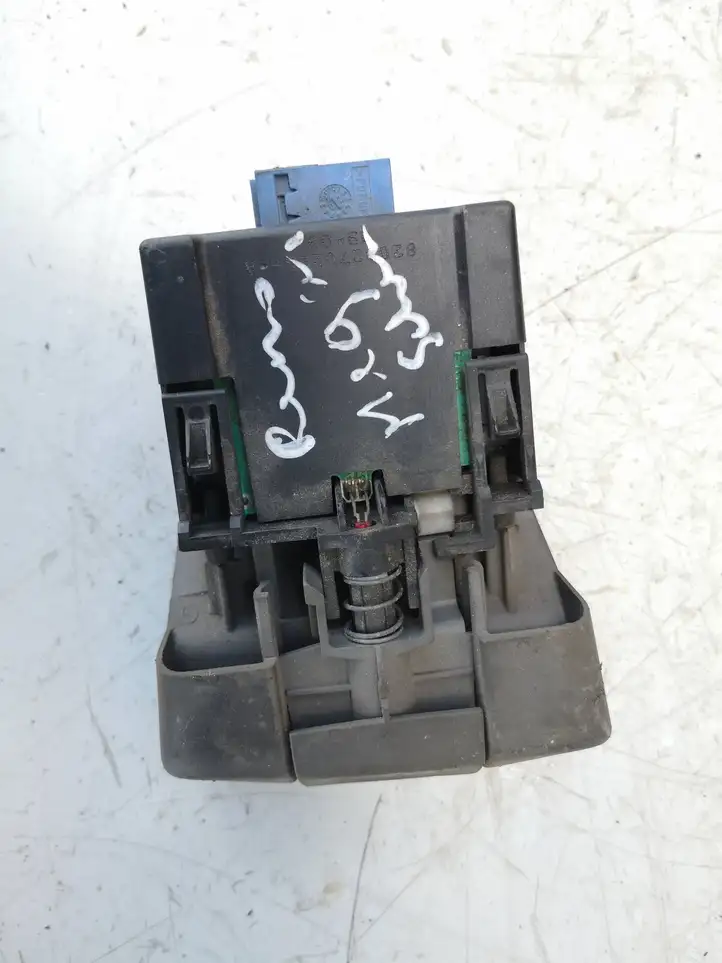 Renault Scenic II - Grand scenic II (2003 - 2006) 8200270265 Кнопка ручного тормоза — фото 1