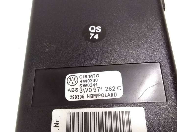 Volkswagen Phaeton (2002 - 2008)  3W0971262C Блок управление GSM