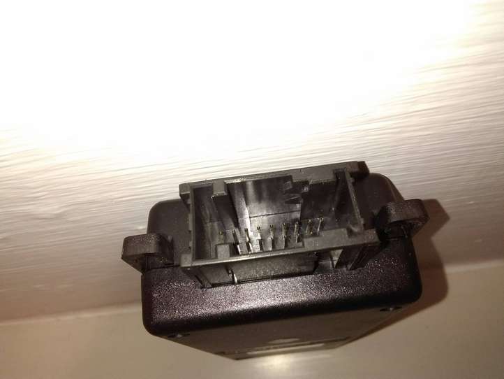 Volkswagen Phaeton (2002 - 2008)  3W0971262C Блок управление GSM