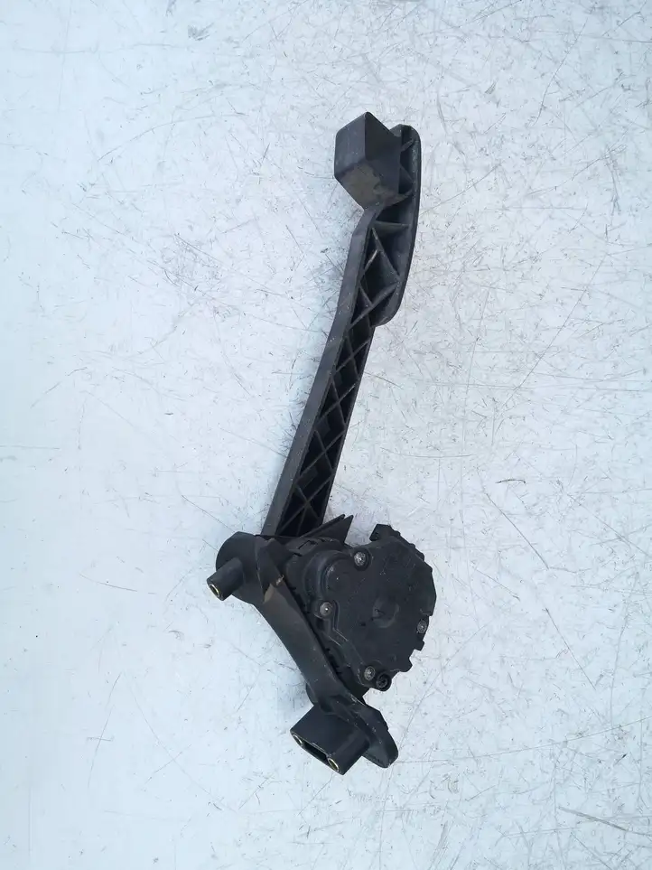 Volvo S80 (1998 - 2004) 9173131 Педаль акселератора — фото 1